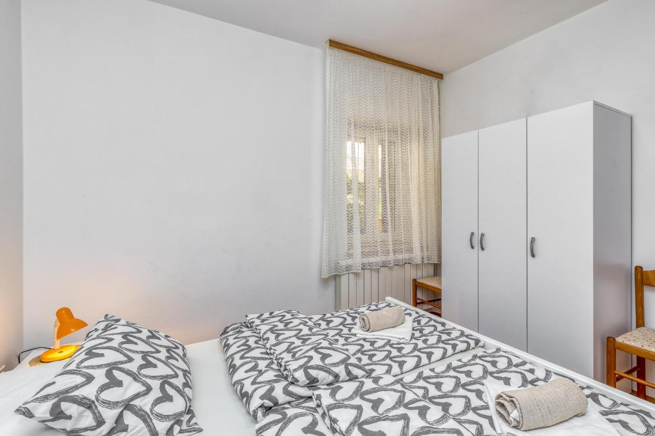 Matea Rooms Фунтана Екстериор снимка